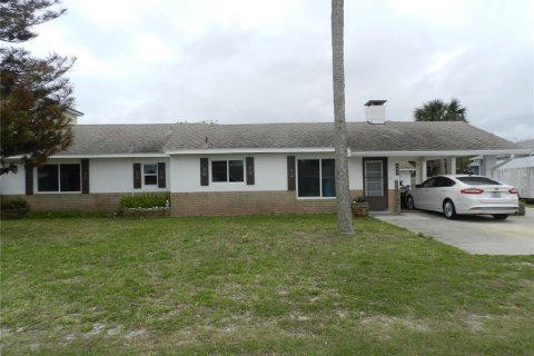 Villa ou maison à New Smyrna Beach, Floride 5 chambres, 185.06 m2 № 2098400
