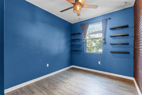 Townhouse in Oviedo, Florida 3 bedrooms, 170.48 sq.m. № 1893569 - photo 13
