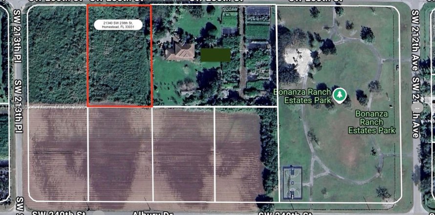 Terrain à Homestead, Floride № 2053895