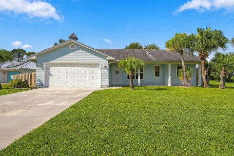 Villa ou maison à Port St. Lucie, Floride 2 chambres, 103.86 m2 № 2410764
