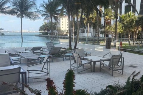 Condominio en venta en Miami, Florida, 2 dormitorios, 102.84 m2 № 1764709 - foto 15