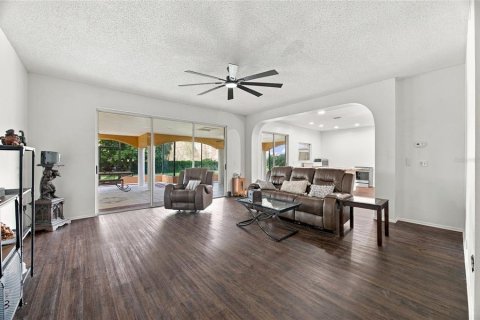 House in Lutz, Florida 5 bedrooms, 349.31 sq.m. № 2426967 - photo 9