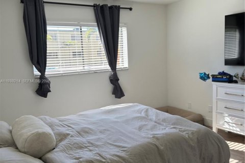 Copropriété à louer à Pompano Beach, Floride: 2 chambres, 84.08 m2 № 1996550 - photo 14