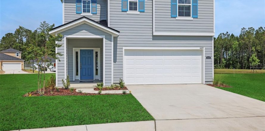 House in Green Cove Springs, Florida 4 bedrooms, 232.26 sq.m. № 1800198
