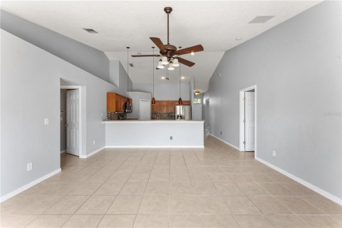 Villa ou maison à vendre à Kissimmee, Floride: 4 chambres, 165.83 m2 № 1774927 - photo 23
