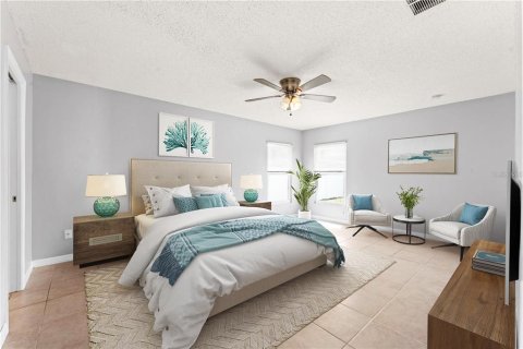 Villa ou maison à vendre à Kissimmee, Floride: 4 chambres, 165.83 m2 № 1774927 - photo 4