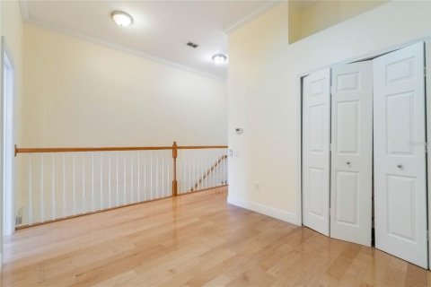 Townhouse in Orlando, Florida 2 bedrooms, 144.65 sq.m. № 1567729 - photo 18