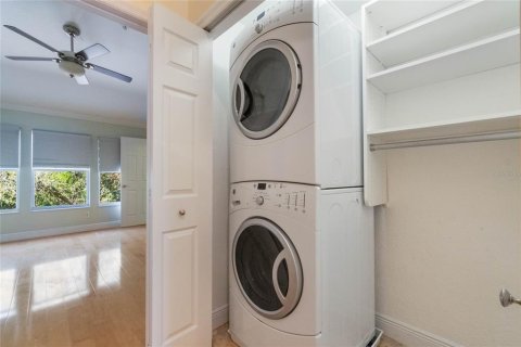 Townhouse in Orlando, Florida 2 bedrooms, 144.65 sq.m. № 1567729 - photo 20