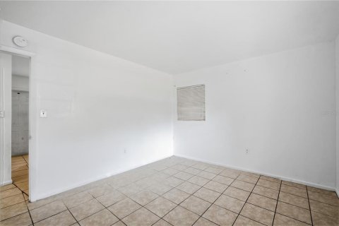 Appartement à louer à Bradenton, Floride: 1 chambre, 98.1 m2 № 2283280 - photo 11
