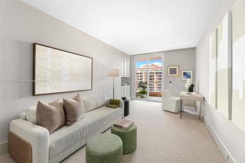 Condo in Coral Gables, Florida, 3 bedrooms  № 1730708 - photo 12
