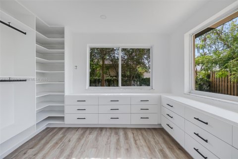 Casa en venta en Fort Lauderdale, Florida, 2 dormitorios, 173.73 m2 № 1893459 - foto 22
