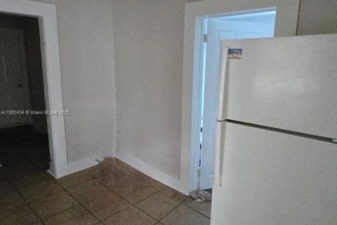 Снять в аренду виллу или дом в Джэксонвилл, Флорида 3 спальни, 323.76м2, № 1944999 - фото 4