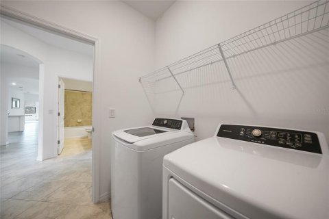 Villa ou maison à vendre à Port Charlotte, Floride: 2 chambres, 144.37 m2 № 1592340 - photo 24