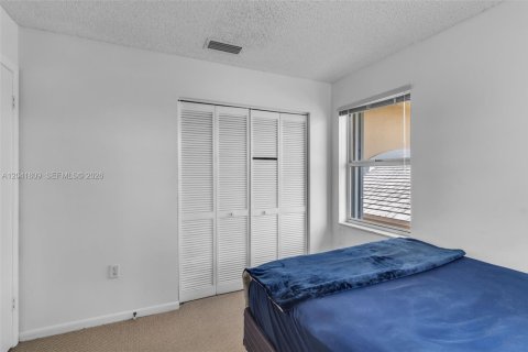 Casa en venta en Miami, Florida, 3 dormitorios, 152.27 m2 № 2241029 - foto 21