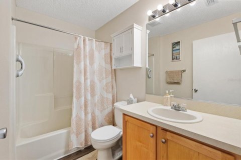 Casa en venta en The Villages, Florida, 2 dormitorios, 108.05 m2 № 1800364 - foto 22