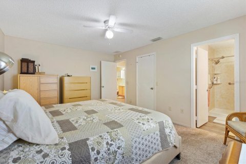 Casa en venta en The Villages, Florida, 2 dormitorios, 108.05 m2 № 1800364 - foto 18