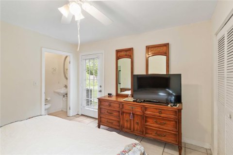 House in Bradenton, Florida 3 bedrooms, 78.41 sq.m. № 1880643 - photo 22