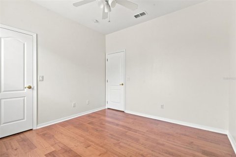 House in Orlando, Florida 4 bedrooms, 258.08 sq.m. № 2267182 - photo 24
