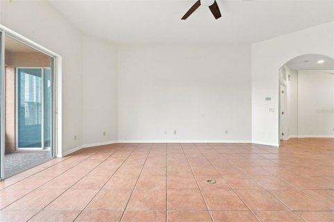 House in Orlando, Florida 4 bedrooms, 258.08 sq.m. № 2267182 - photo 13