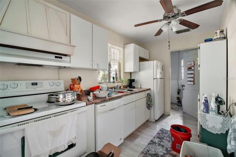 Propiedad comercial en venta en Mount Dora, Florida, 2 dormitorios, 132.48 m2 № 1876698 - foto 26