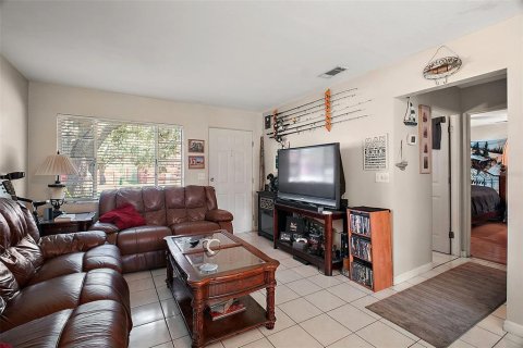 Propiedad comercial en venta en Mount Dora, Florida, 2 dormitorios, 132.48 m2 № 1876698 - foto 8