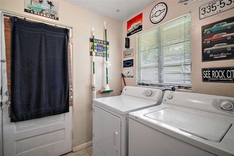 Propiedad comercial en venta en Mount Dora, Florida, 2 dormitorios, 132.48 m2 № 1876698 - foto 16
