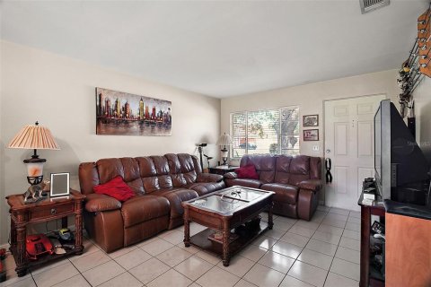 Propiedad comercial en venta en Mount Dora, Florida, 2 dormitorios, 132.48 m2 № 1876698 - foto 7