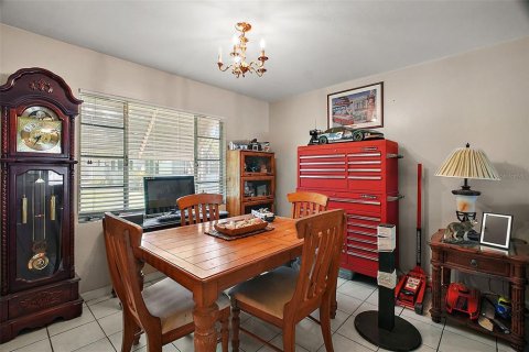 Propiedad comercial en venta en Mount Dora, Florida, 2 dormitorios, 132.48 m2 № 1876698 - foto 9