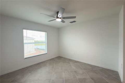 Copropriété à louer à Lakewood Ranch, Floride: 2 chambres, 126.9 m2 № 2107562 - photo 12