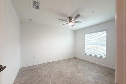 Copropriété à louer à Lakewood Ranch, Floride: 2 chambres, 126.9 m2 № 2107562 - photo 16