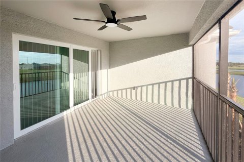 Copropriété à louer à Lakewood Ranch, Floride: 2 chambres, 126.9 m2 № 2107562 - photo 22