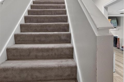Touwnhouse à vendre à Tampa, Floride: 2 chambres, 119.29 m2 № 2201812 - photo 16