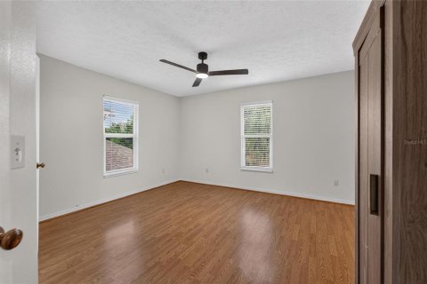 Touwnhouse à vendre à Tampa, Floride: 2 chambres, 119.29 m2 № 2201812 - photo 27