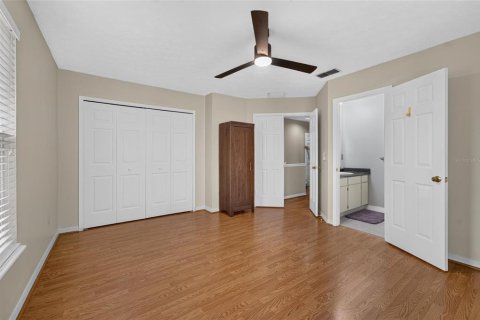Touwnhouse à vendre à Tampa, Floride: 2 chambres, 119.29 m2 № 2201812 - photo 29