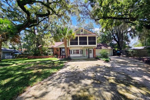 Villa ou maison à vendre à Orlando, Floride: 4 chambres, 294.87 m2 № 2334211 - photo 2