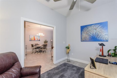 Casa en venta en Odessa, Florida, 3 dormitorios, 214.6 m2 № 1909737 - foto 8