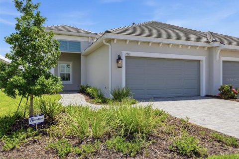 Villa ou maison à vendre à Sarasota, Floride: 2 chambres, 141.86 m2 № 2148087 - photo 3