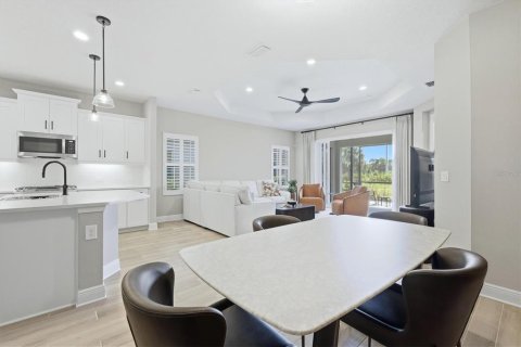 Villa ou maison à vendre à Sarasota, Floride: 2 chambres, 141.86 m2 № 2148087 - photo 15