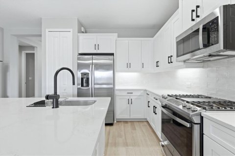 Villa ou maison à vendre à Sarasota, Floride: 2 chambres, 141.86 m2 № 2148087 - photo 19