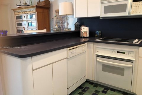 Copropriété à louer à Hollywood, Floride: 1 chambre, 64.1 m2 № 1971590 - photo 7