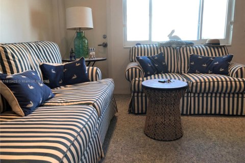 Copropriété à louer à Hollywood, Floride: 1 chambre, 64.1 m2 № 1971590 - photo 11