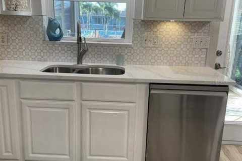 Купить виллу или дом в Брейдентон, Флорида 3 комнаты, 140м2, № 1831563 - фото 20