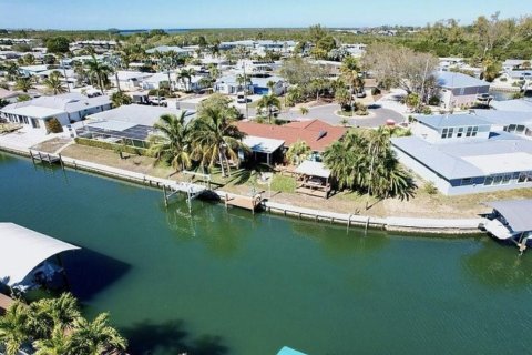 Купить виллу или дом в Брейдентон, Флорида 3 комнаты, 140м2, № 1831563 - фото 3