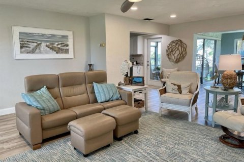 Купить виллу или дом в Брейдентон, Флорида 3 комнаты, 140м2, № 1831563 - фото 10