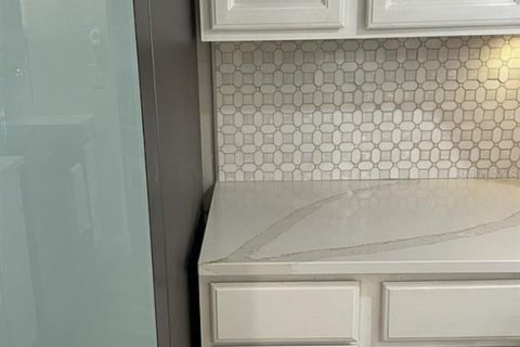 Купить виллу или дом в Брейдентон, Флорида 3 комнаты, 140м2, № 1831563 - фото 17