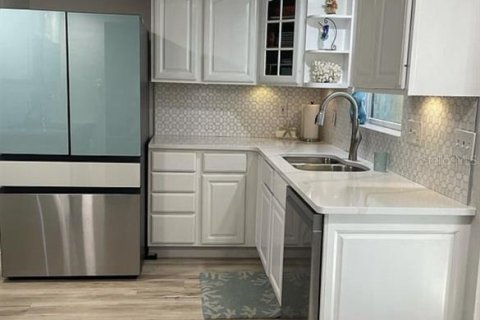 Купить виллу или дом в Брейдентон, Флорида 3 комнаты, 140м2, № 1831563 - фото 18