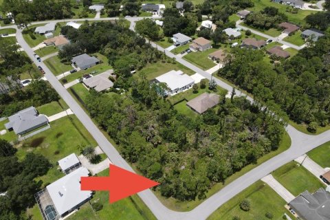 Land in North Port, Florida № 2228596 - photo 2