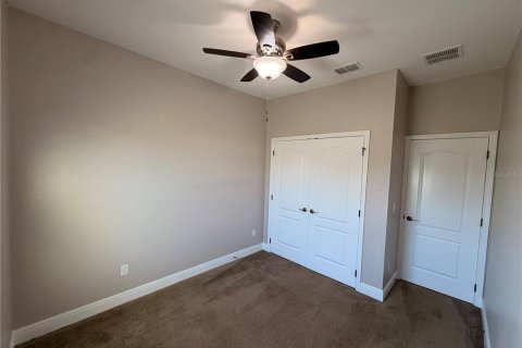 Villa ou maison à vendre à Poinciana, Floride: 4 chambres, 144.28 m2 № 2329768 - photo 12