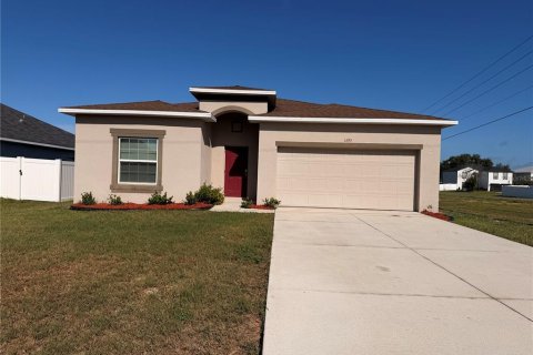 Villa ou maison à Poinciana, Floride 4 chambres, 144.28 m2 № 2329768