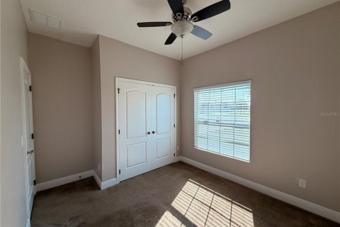 Villa ou maison à vendre à Poinciana, Floride: 4 chambres, 144.28 m2 № 2329768 - photo 11